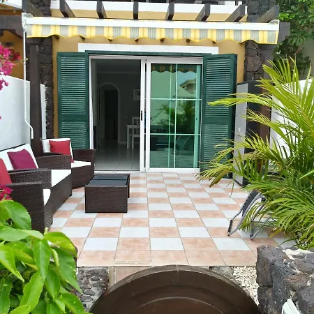 Sur Heated Pool *