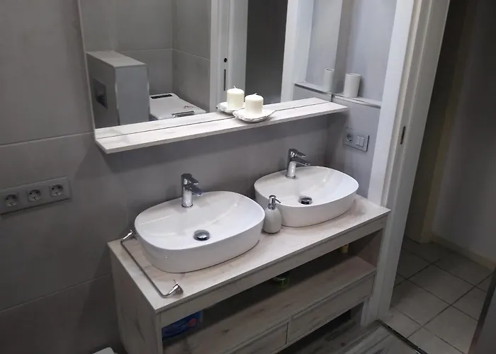 Sur Heated Pool Lägenhet