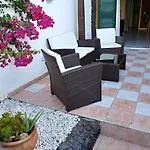 Sur Heated Pool Apartament